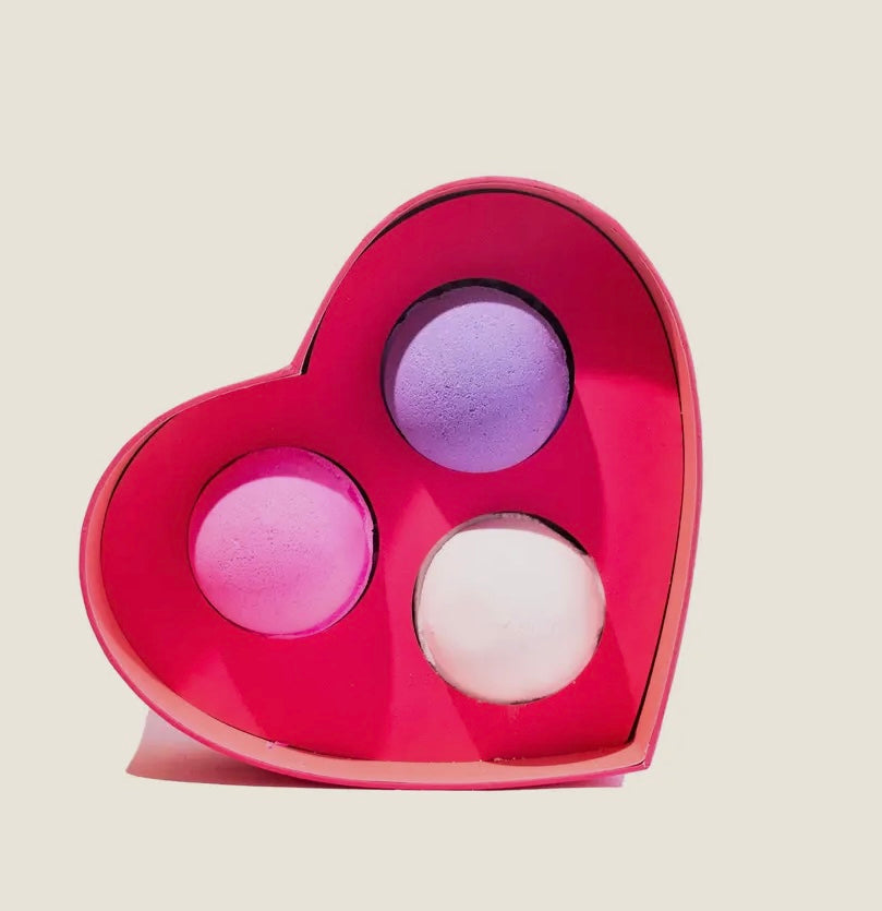Musee - Sweet Heart Three Bath Balm Set- Surprise - Hair Clips Inside
