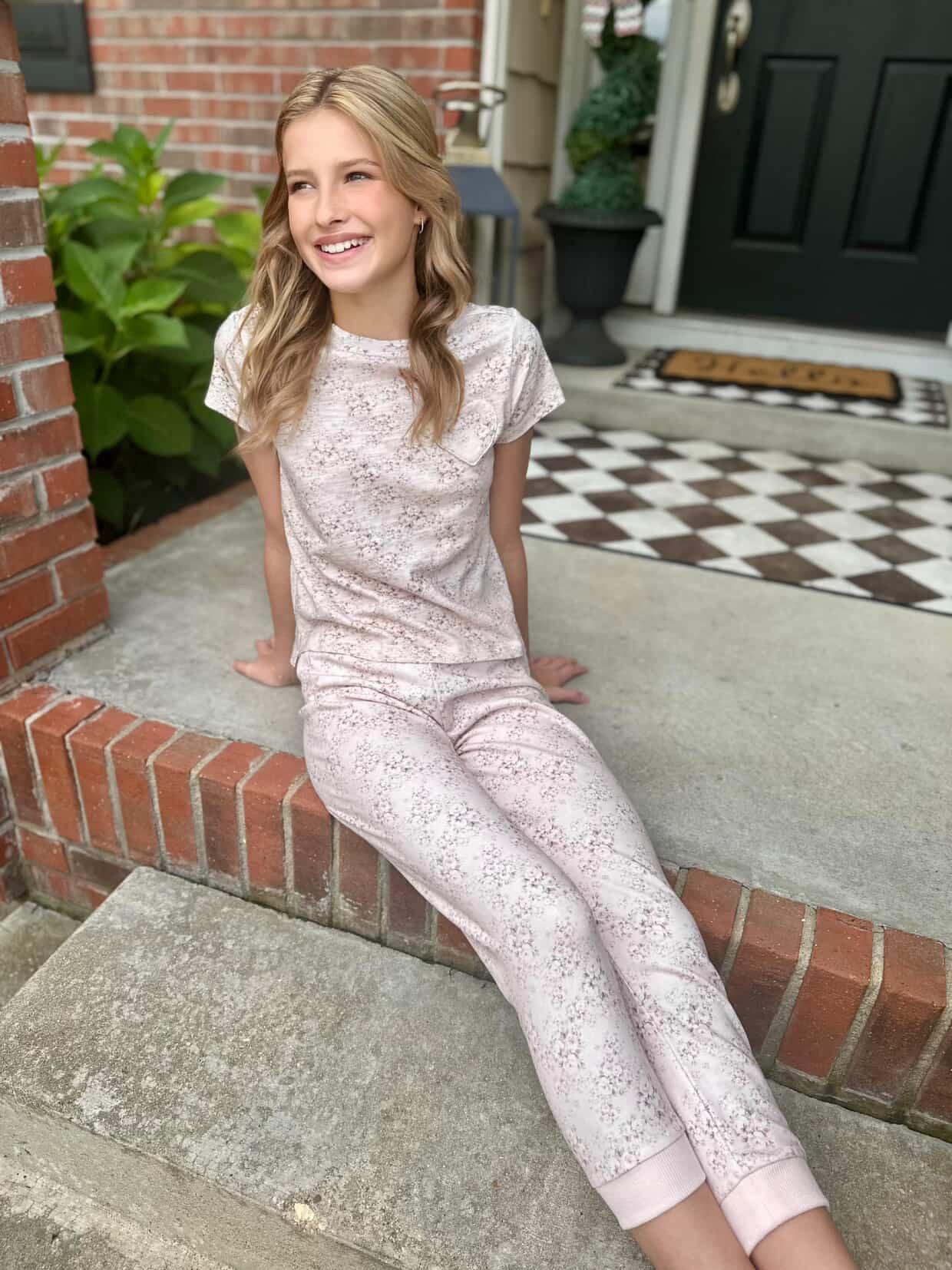 Summer Loving Mini Pink Roses Tee