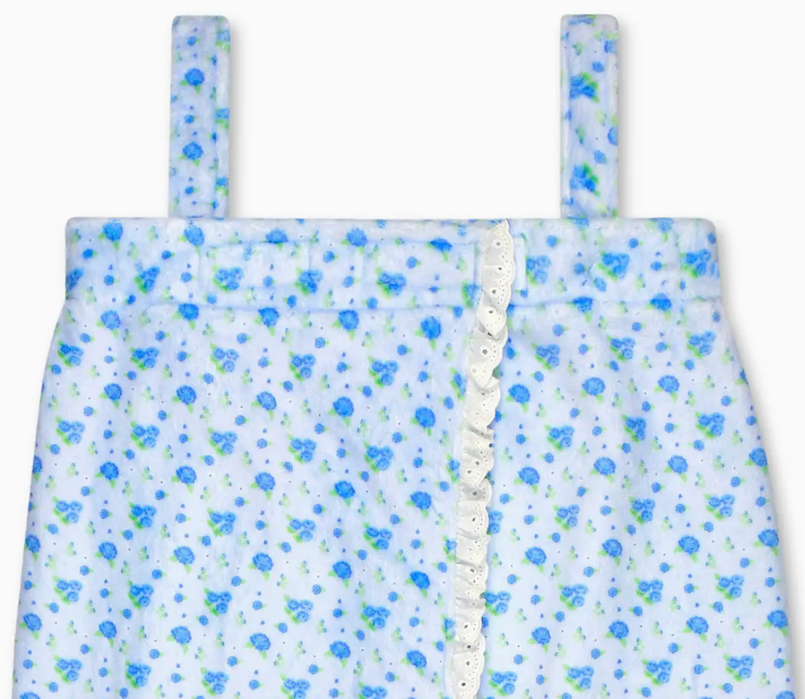 Cozy plush spa wrap for girls and tweens