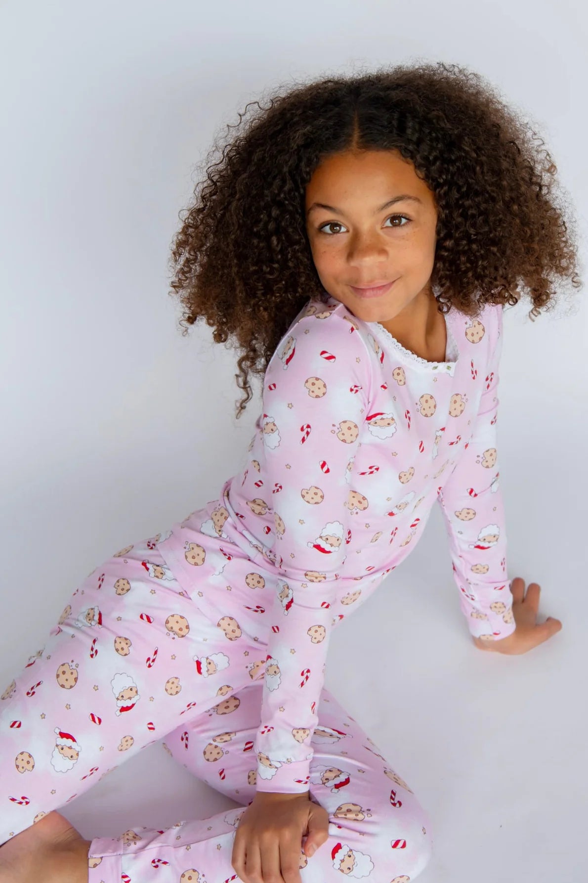 Esme Girls 2pc Pajama Set- Pink Santa Cookie