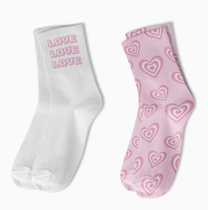 Top Trenz  2 Pack Crew Socks - Love &amp; Hearts