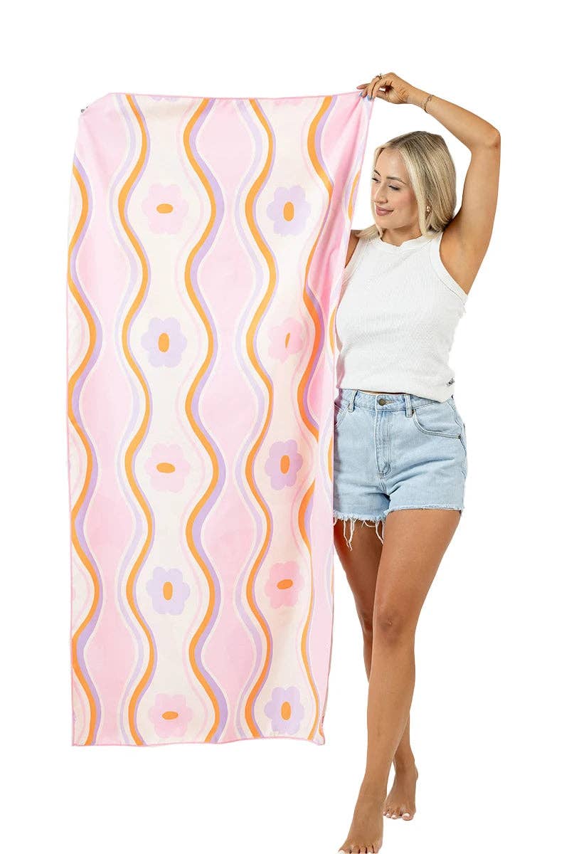 Beach Shells Quick Dry/Sand Free Beach Towel